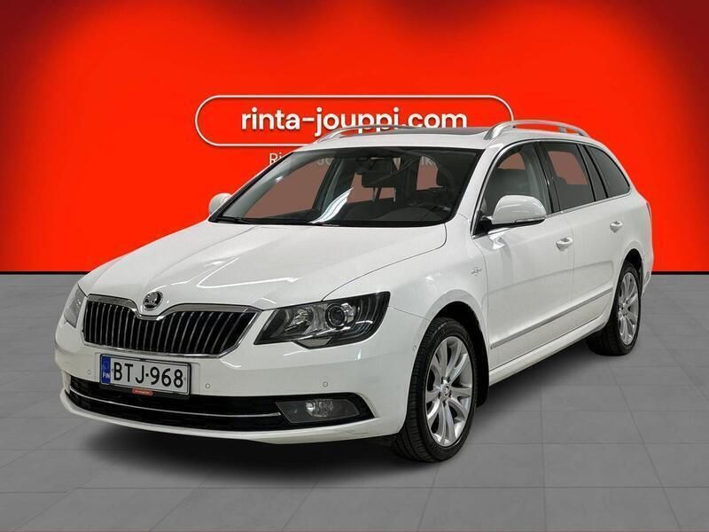 Valkoinen Käytetty 2015 Skoda Superb LAURIN & KLEMENT Farmari | 10 980 € (Supertarjous) - Kuva 1/4