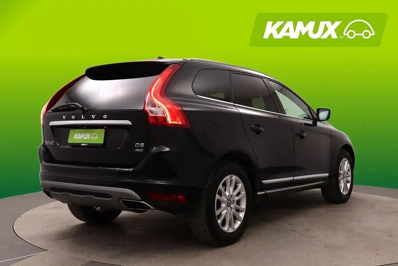 Käytetty Volvo XC60 215 HP (158 kW) 2014 Musta Katumaasturi