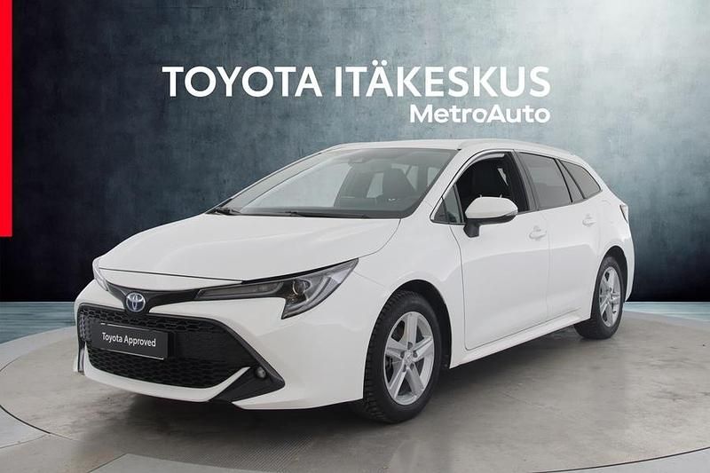Valkoinen Käytetty 2023 Toyota Corolla Edition Farmari | 26 990 € (Perustarjous) - Kuva 1/4