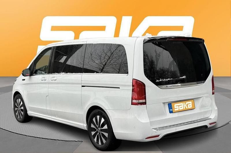 Käytetty Mercedes EQV300 150 kW (204 HP) 2021 Tila-auto