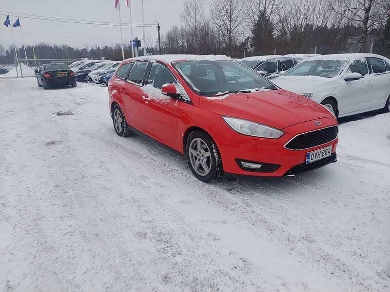 Käytetty 2016 Ford Focus Trend Farmari | 7 990 € (Hyvä tarjous) - Kuva 1/4