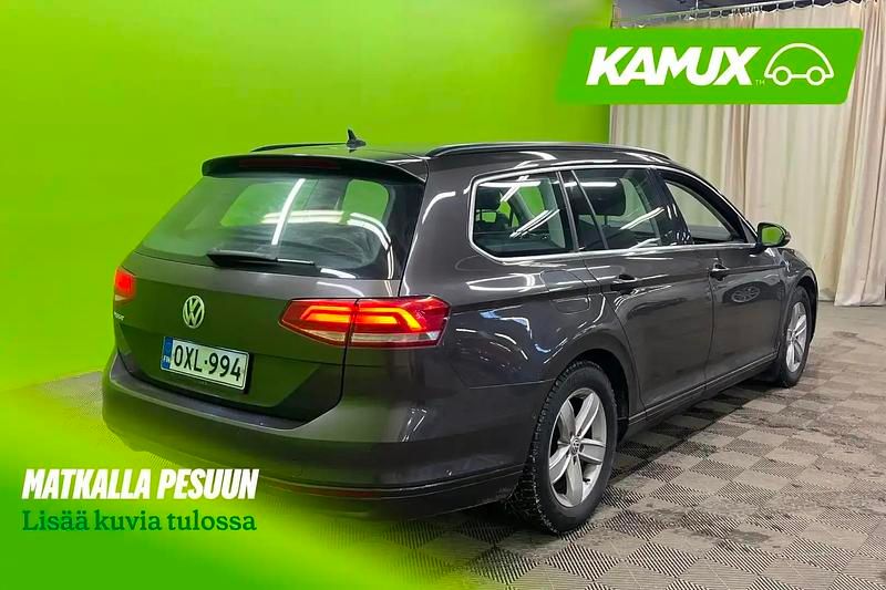 Käytetty VW Passat Comfortline 125 HP (91 kW) 2018 Ruskea Farmari