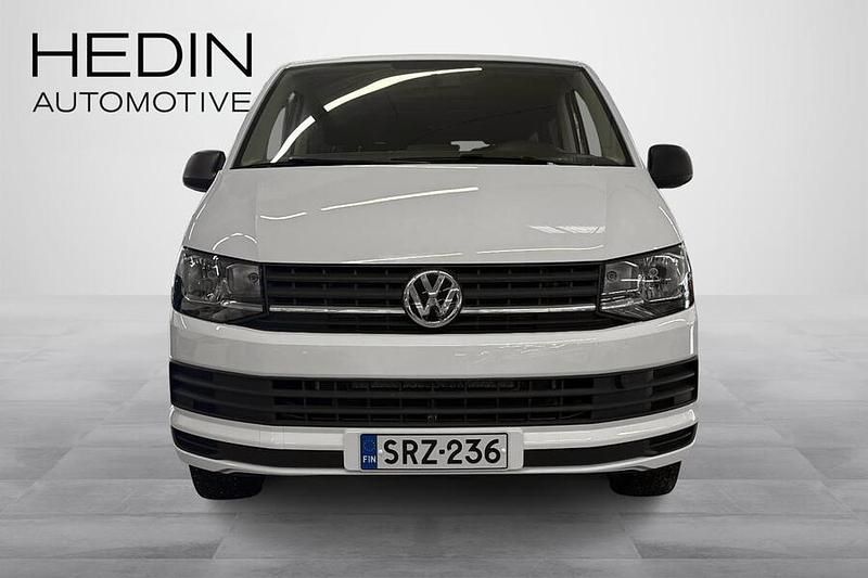 Käytetty VW Caravelle Trendline 150 HP (110 kW) 2019 Valkoinen Tila-auto