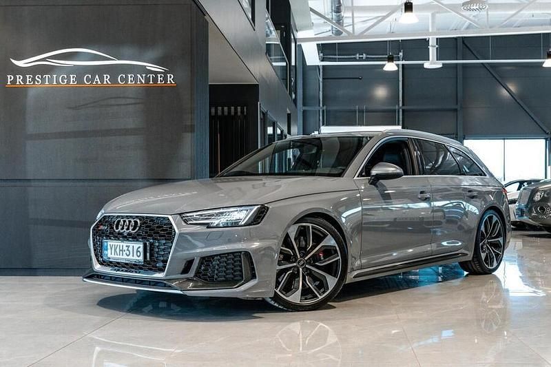 Käytetty 2018 Audi RS4 Farmari | 84 900 € - Kuva 1/3