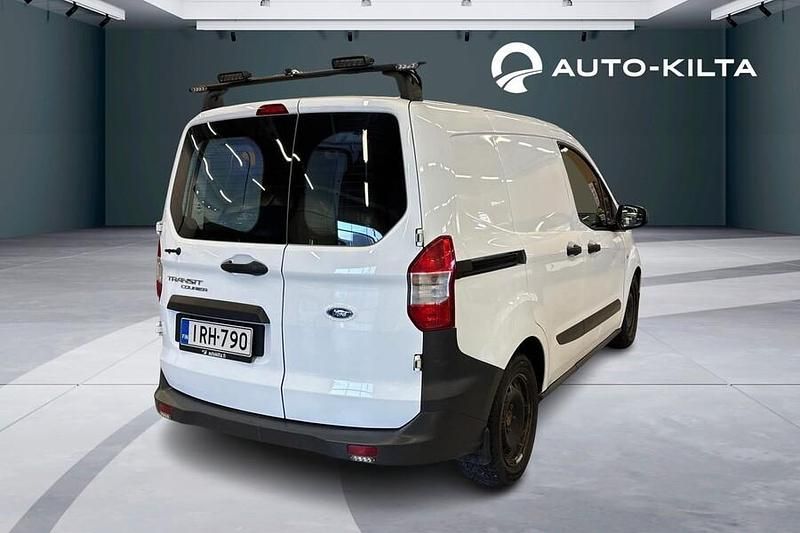 Käytetty Ford Transit Trend 99 HP (72 kW) 2023 Valkoinen Van