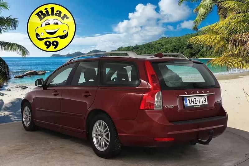 Käytetty Volvo V50 Standard 114 HP (83 kW) 2012 Farmari