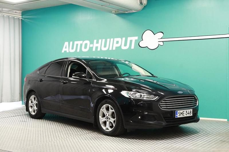 Käytetty 2017 Ford Mondeo Trend Viistoperä | 10 900 € (Perustarjous) - Kuva 1/4