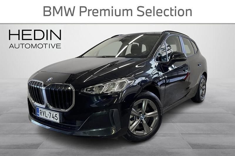 Musta Käytetty 2024 BMW 230 Farmari | 34 900 € (Perustarjous) - Kuva 1/4