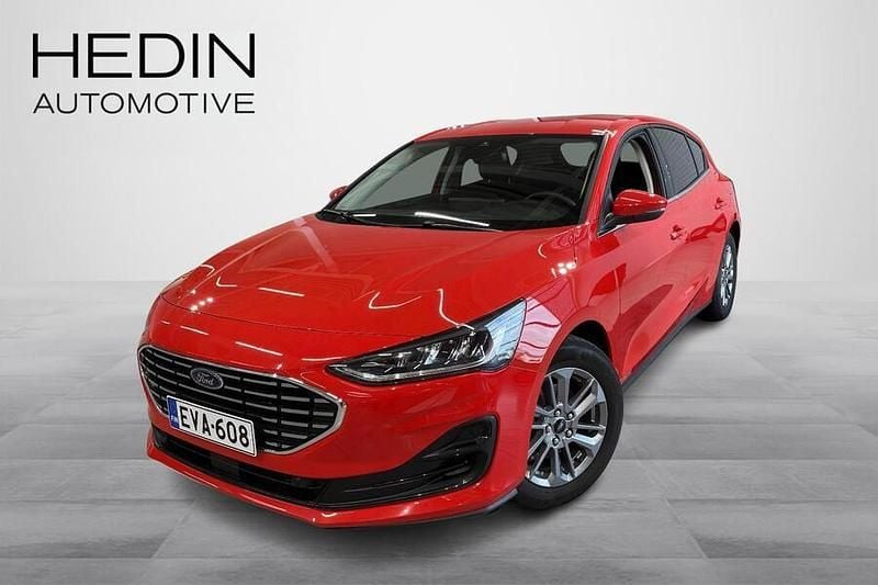 Punainen Käytetty 2024 Ford Focus Titanium Viistoperä | 22 490 € (Supertarjous) - Kuva 1/4