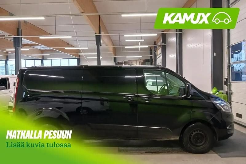 Käytetty Ford Transit Custom 170 HP (125 kW) 2021 Musta Van