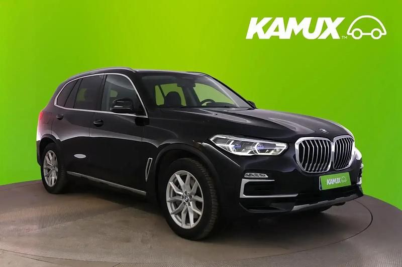 Musta Käytetty 2019 BMW X5 Comfort Edition Katumaasturi | 43 890 € (Hyvä tarjous) - Kuva 1/4