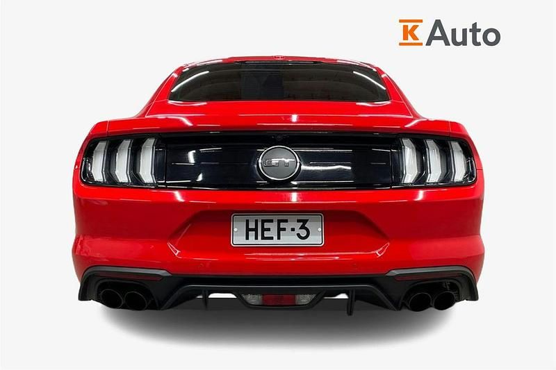 Käytetty Ford Mustang GT Fastback 450 HP (330 kW) 2018 Punainen Coupe - kaksiovinen