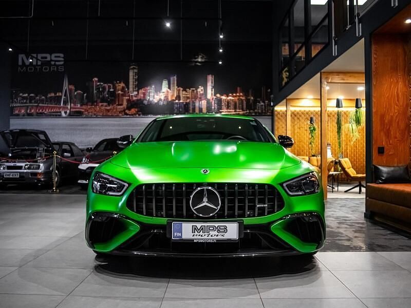 Käytetty Mercedes AMG GT63 S E Performance AMG 2023 Vihreä Coupe - kaksiovinen
