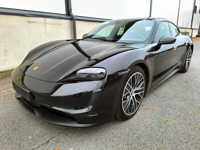 Käytetty 2022 Porsche Taycan Performance Package Sedan | 58 700 € - Kuva 1/4