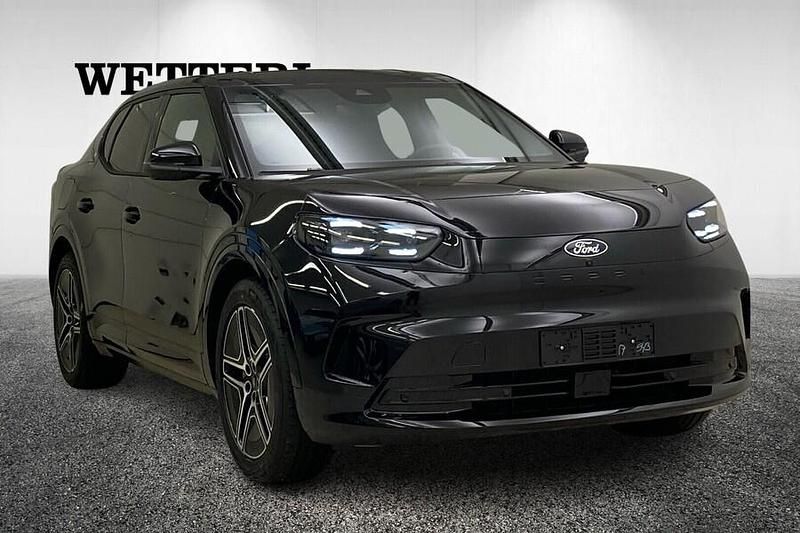 Musta Käytetty 2024 Ford Capri Extended Range Katumaasturi | 49 900 € (Perustarjous) - Kuva 1/4