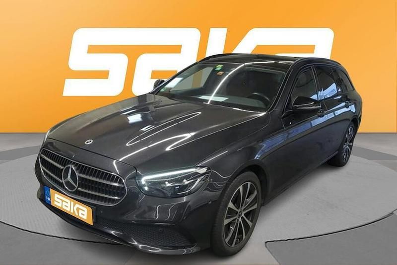 Käytetty 2023 Mercedes E300 Avantgarde Farmari | 33 900 € (Perustarjous) - Kuva 1/4