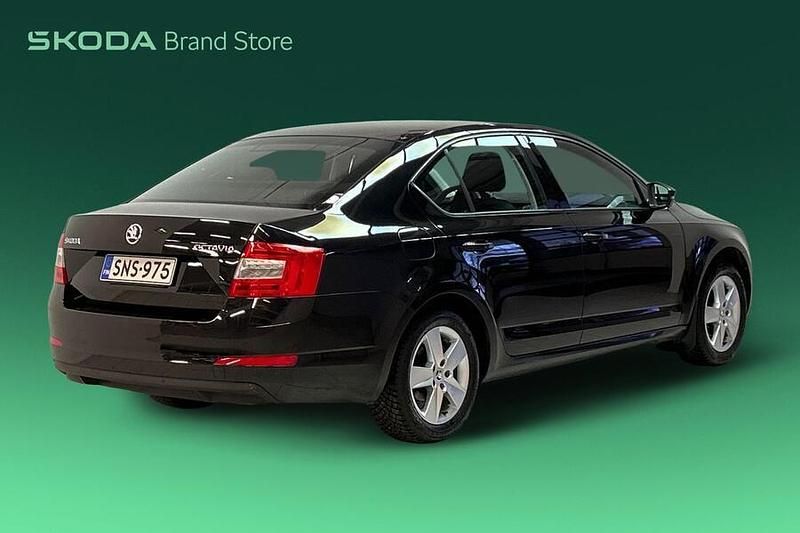 Käytetty Skoda Octavia Ambition 110 HP (80 kW) 2016 Viistoperä
