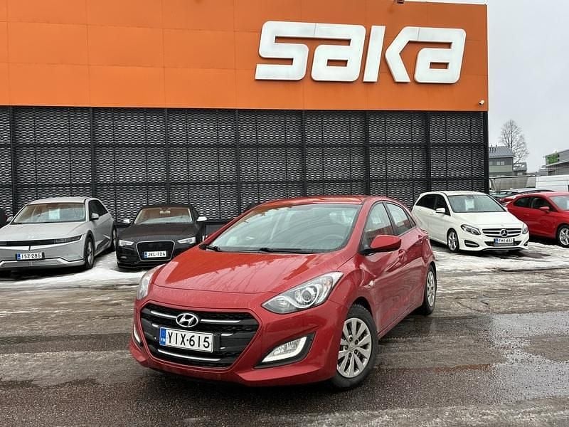 Käytetty Hyundai i30 Classic 101 HP (74 kW) 2016 Viistoperä
