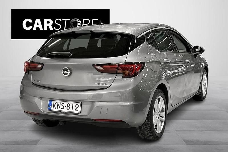 Käytetty Opel Astra Innovation 150 HP (110 kW) 2016 Viistoperä