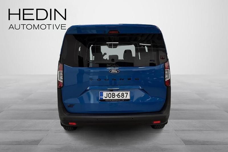 Uusi Ford Tourneo Courier Trend 100 kW (136 HP) 2025 Tila-auto