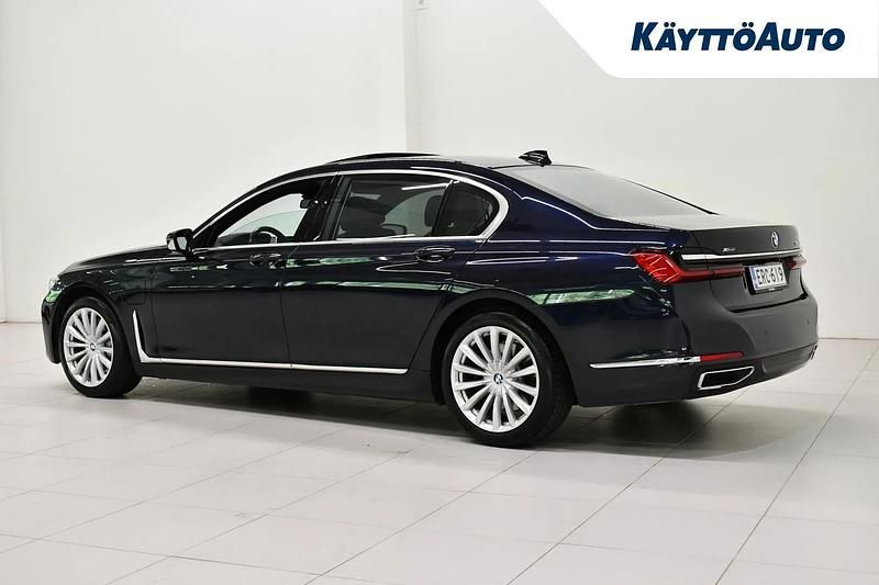 Käytetty BMW 745e Comfort Edition 286 HP (210 kW) 2019 Sininen Sedan