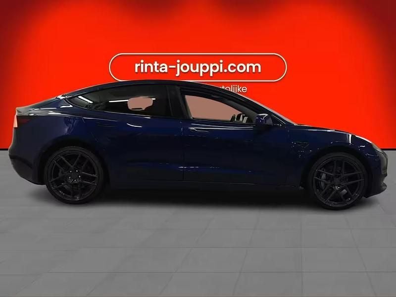 Käytetty Tesla Model 3 366 kW (498 HP) 2019 Sininen Sedan