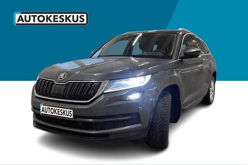Harmaa Käytetty 2019 Skoda Kodiaq Style Katumaasturi | 29 790 € (Hyvä tarjous) - Kuva 1/2