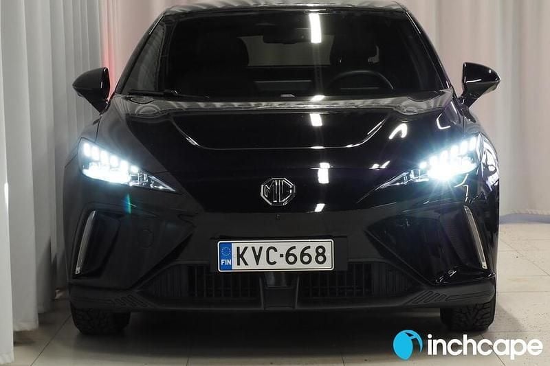 Käytetty MG MG4 EV Luxury 150 kW (204 HP) 2023 Viistoperä
