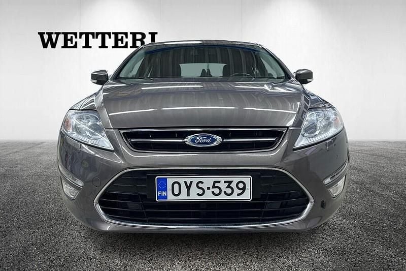 Käytetty Ford Mondeo Titanium 203 HP (149 kW) 2011 Ruskea Viistoperä