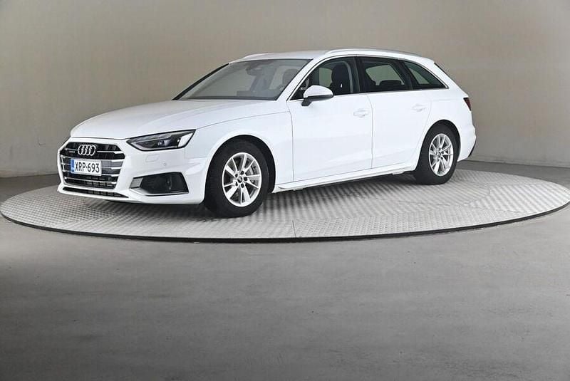 Käytetty Audi A4 204 HP (150 kW) 2023 Farmari