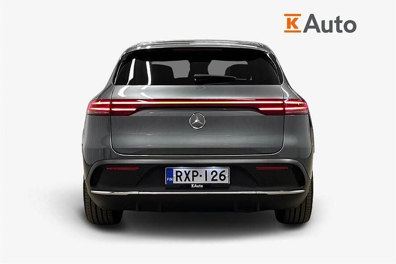Käytetty Mercedes EQC400 AMG 300 kW (408 HP) 2022 Katumaasturi