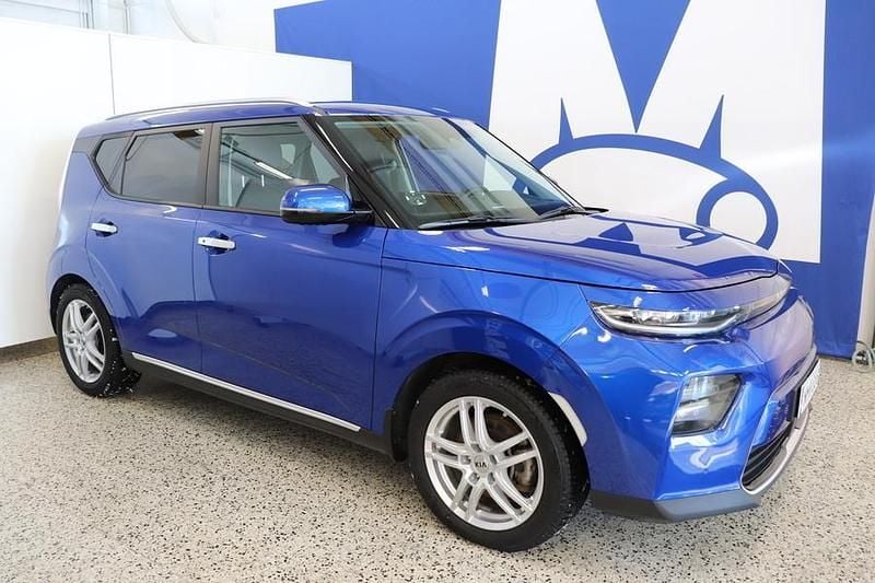 Sininen Käytetty 2023 Kia Soul EV Katumaasturi | 28 900 € - Kuva 1/4