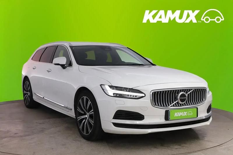 Valkoinen Käytetty 2022 Volvo V90 Plus Farmari | 29 400 € (Perustarjous) - Kuva 1/4