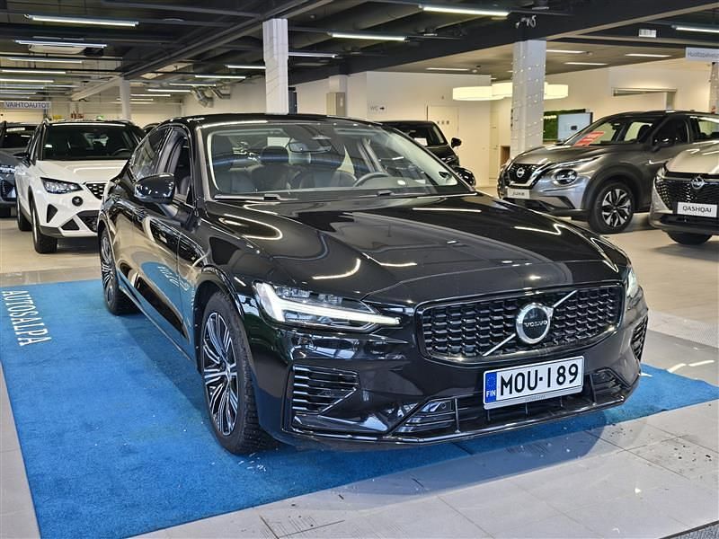 Käytetty Volvo S60 Performance 456 HP (335 kW) 2023 Sedan