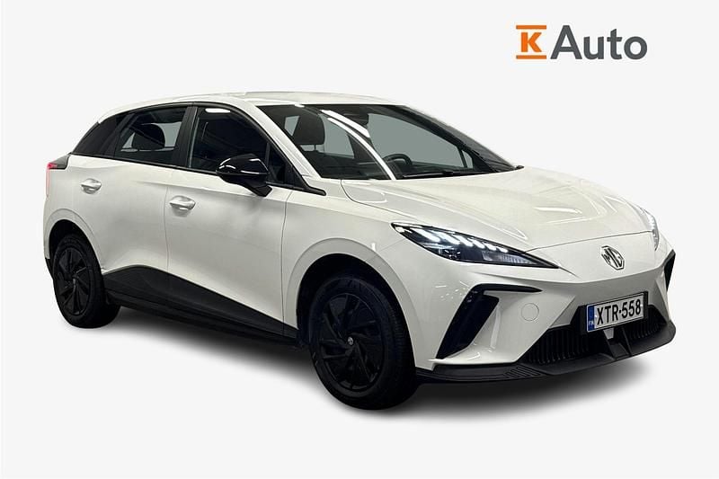 Käytetty MG MG4 EV 125 kW (170 HP) 2023 Valkoinen Viistoperä