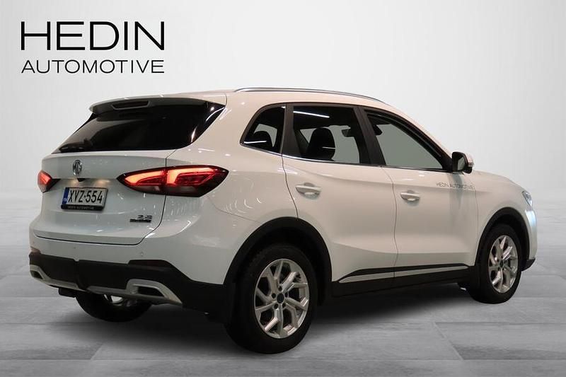 Uusi MG ZS Luxury 197 HP (144 kW) 2025 Valkoinen Katumaasturi