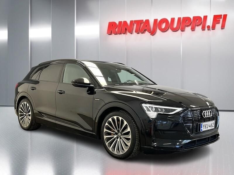 Käytetty 2019 Audi e-tron S-Line Katumaasturi | 29 880 € (Perustarjous) - Kuva 1/4