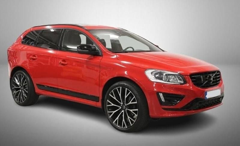 Punainen Käytetty 2016 Volvo XC60 R-Design Katumaasturi | 29 800 € (Perustarjous) - Kuva 1/3