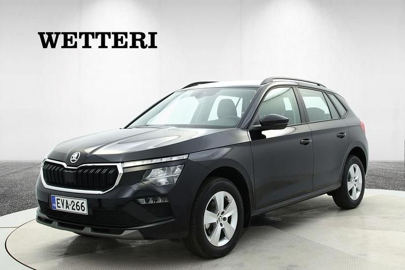 Musta Uusi 2025 Skoda Kamiq Selection Katumaasturi | 28 370 € (Perustarjous) - Kuva 1/3