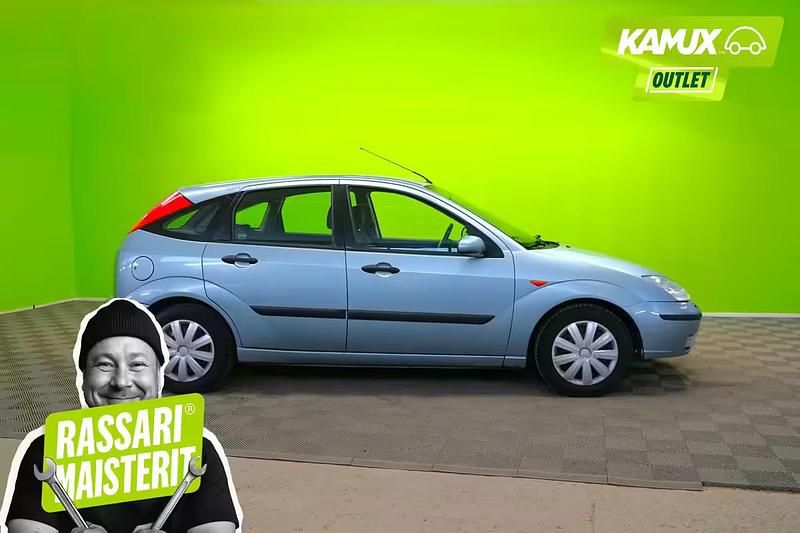 Käytetty Ford Focus 101 HP (74 kW) 2004 Sininen Sedan
