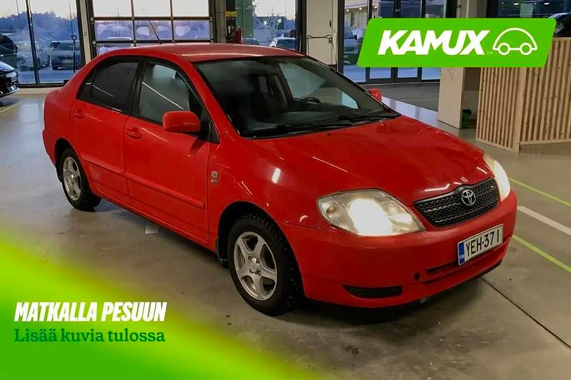 Käytetty Toyota Corolla 97 HP (71 kW) 2002 Punainen Sedan