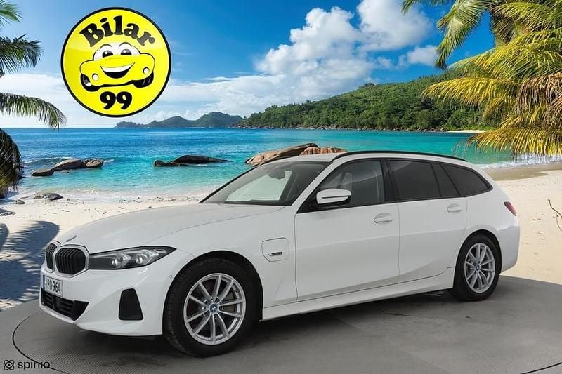 Käytetty BMW 330e Shadowline 292 HP (214 kW) 2023 Farmari