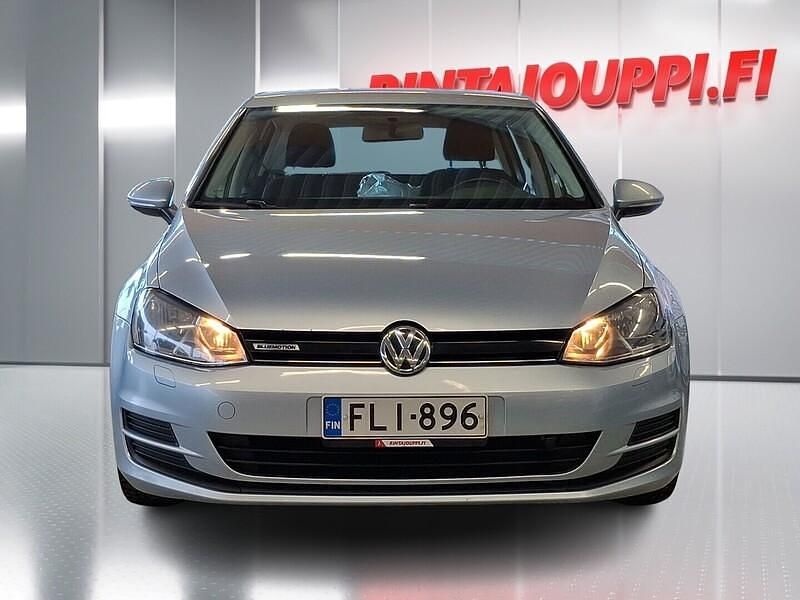 Käytetty VW Golf VII Comfortline 110 HP (80 kW) 2014 Sininen Viistoperä