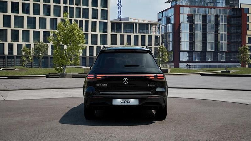 Uusi Mercedes EQB300 Business 167 kW (228 HP) 2025 Katumaasturi