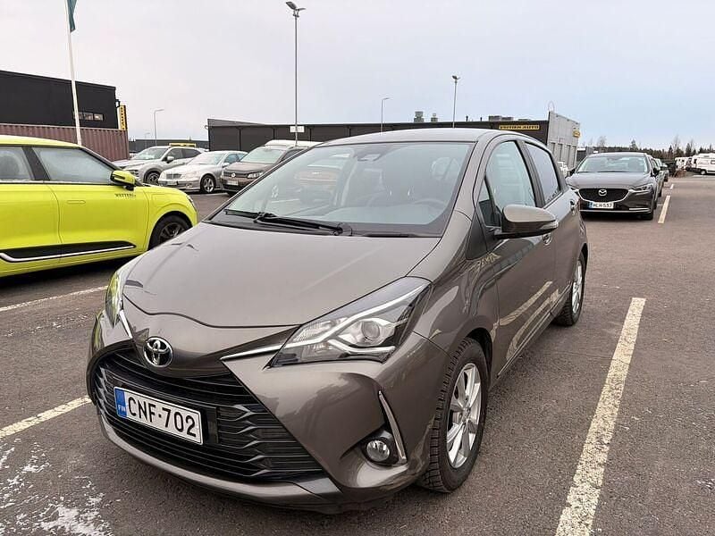 Käytetty 2019 Toyota Yaris Multidrive S Viistoperä | 15 480 € (Hyvä tarjous) - Kuva 1/3