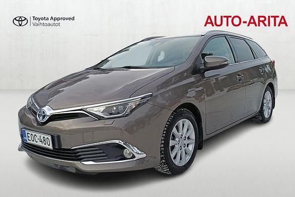 Käytetty Toyota Auris Touring Sports Premium 98 HP (72 kW) 2016 Harmaa Farmari