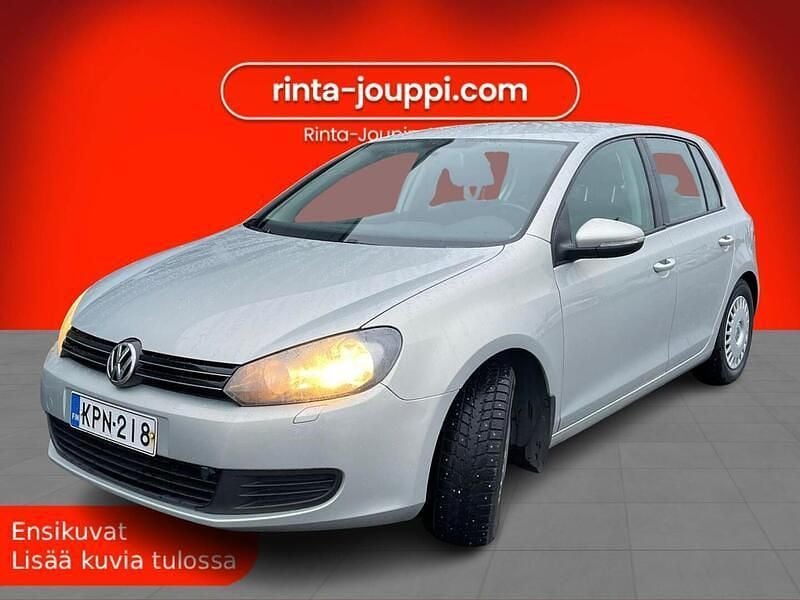 Hopea Käytetty 2011 VW Golf VI Comfortline Viistoperä | 7 500 € (Perustarjous) - Kuva 1/3
