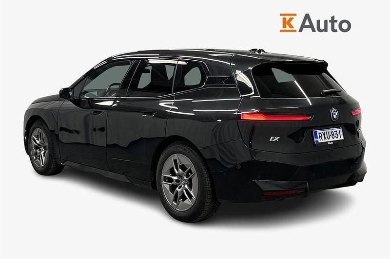Käytetty BMW iX Comfort Edition 385 kW (524 HP) 2023 Musta Katumaasturi