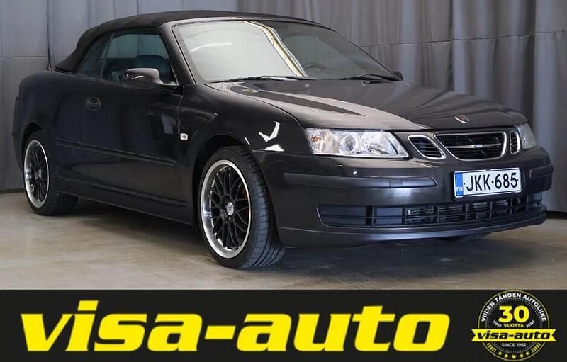 Käytetty Saab 9-3 Cabriolet Linear 150 HP (110 kW) 2005 Musta Avoauto