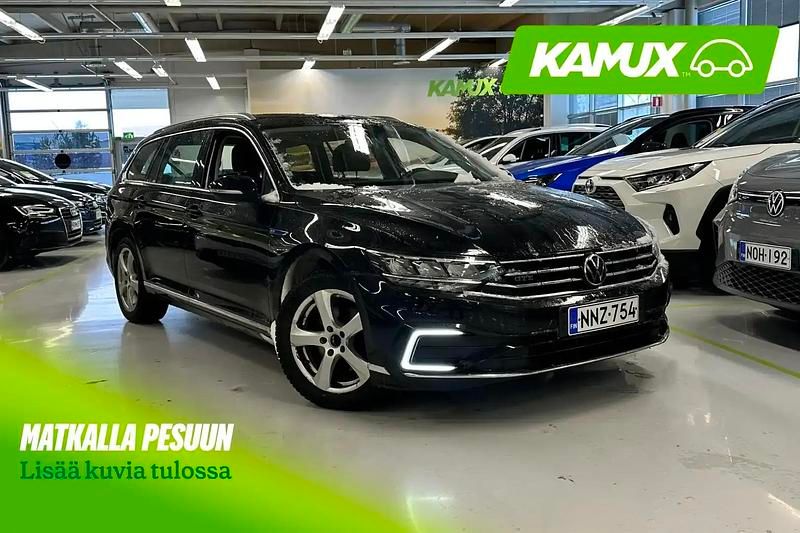 Käytetty VW Passat 156 HP (114 kW) 2021 Musta Farmari